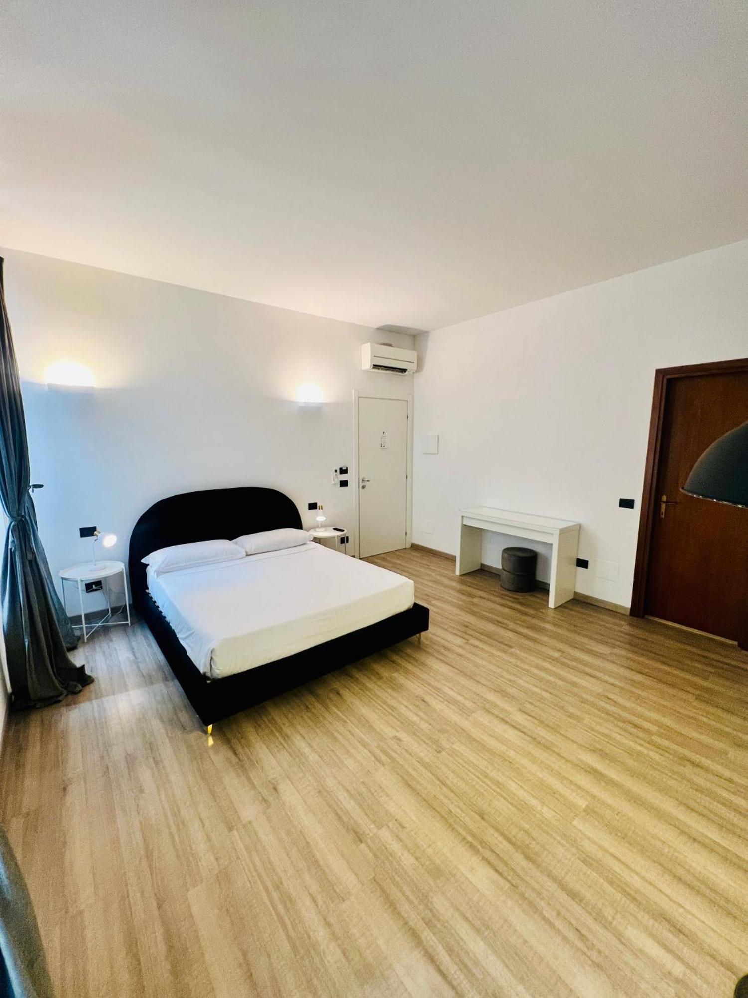 Room Verona Ai Conti Екстериор снимка