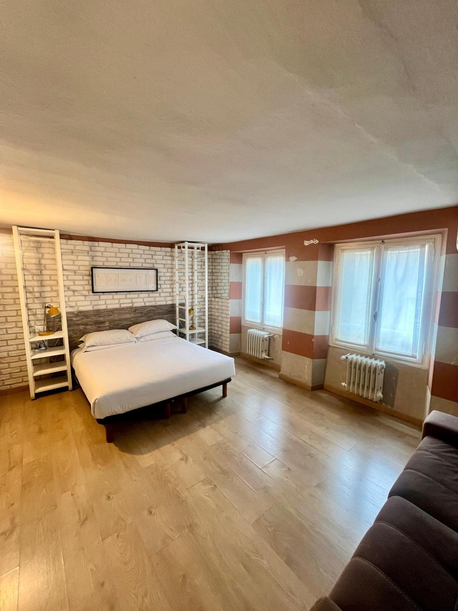 Room Verona Ai Conti Екстериор снимка